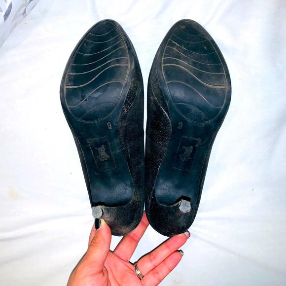 Heels - Picture 5 of 5